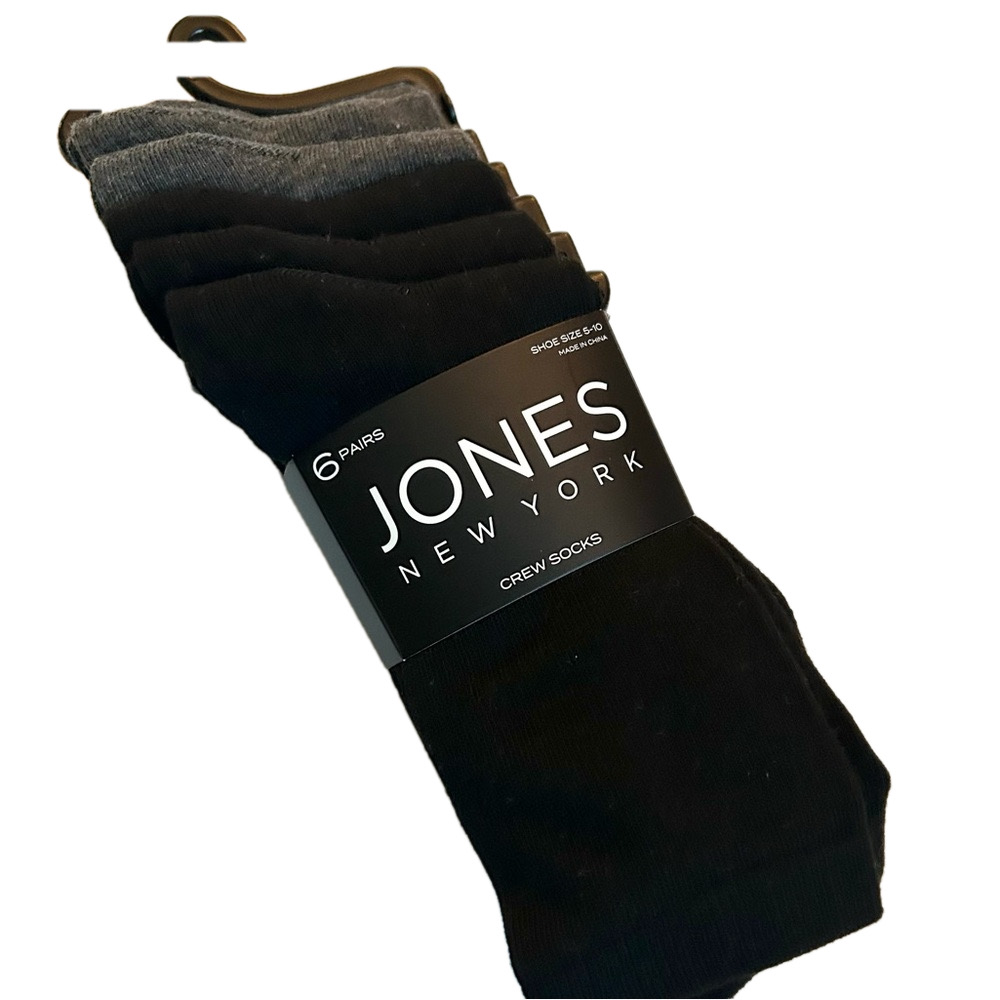 Jones New York Woman’s Crew Socks 6 Pairs Black & Grey Solid Size 5 -10